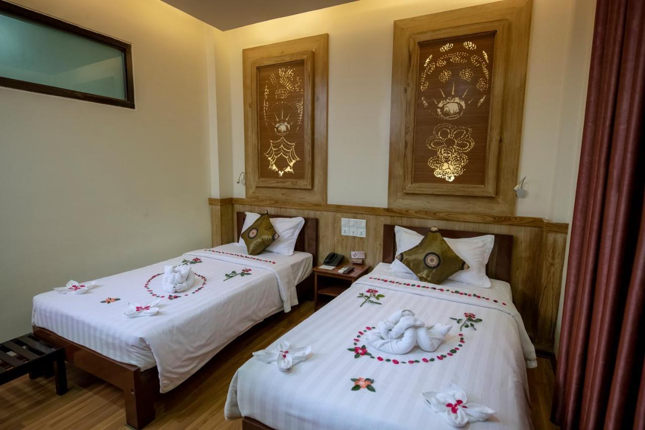 Uct Taunggyi Hotel Exterior foto